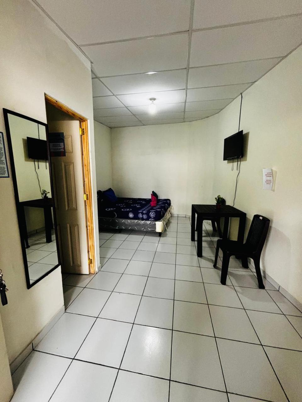 La Casona Sv Hostal La Libertad Dış mekan fotoğraf
